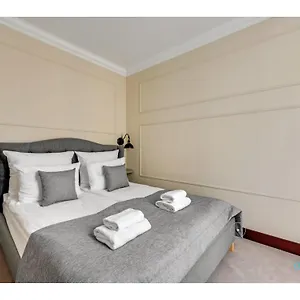 Luna Premium At Old Town Apartament